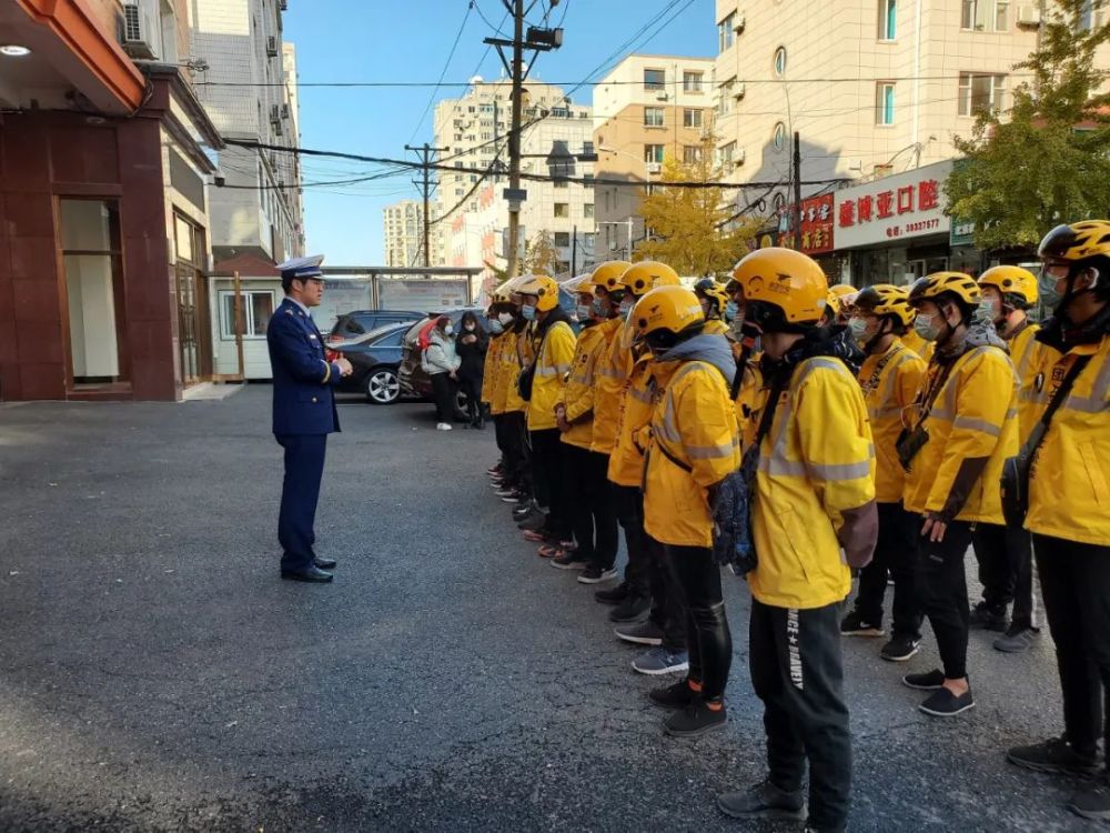 大连火灾最新更新，实时动态报道